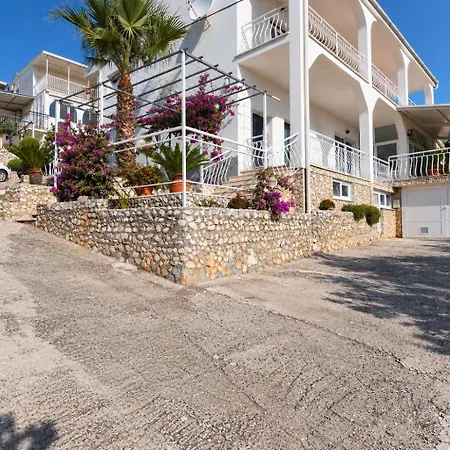 Marinea Appartement *